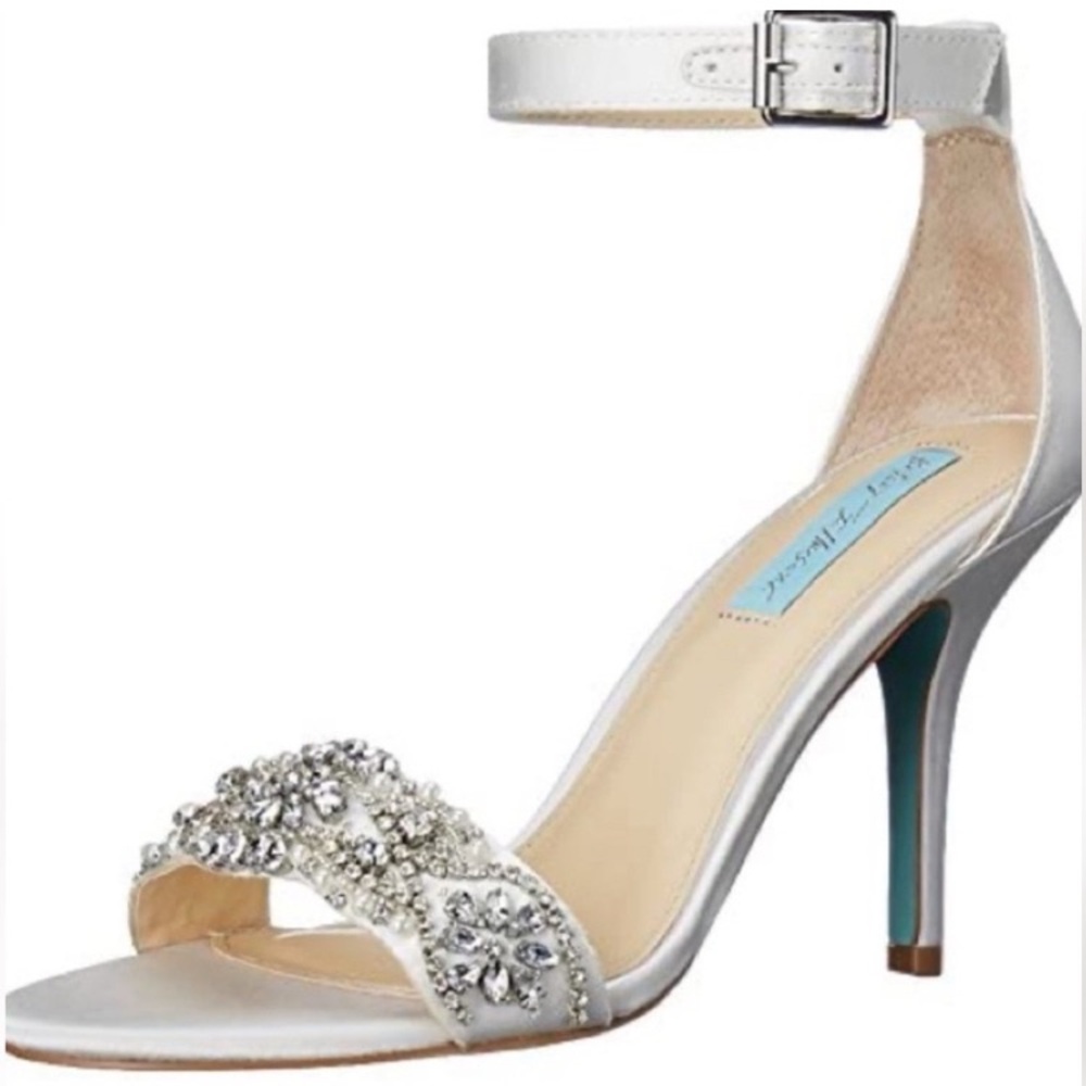 Betsey Johnson Gina Silver Elegant Silver Embellished Women's Heels
Size 9M